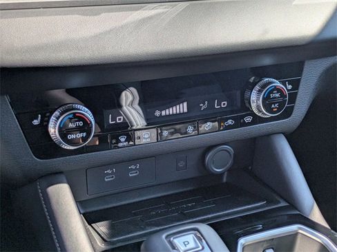 New 2025 Mitsubishi Outlander Trail Edition image 23