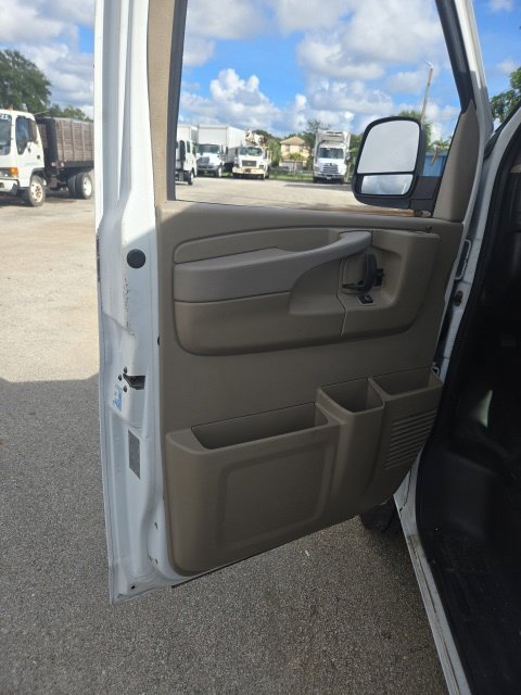 Used 2014 Chevrolet Express 2500 LS RWD image 14