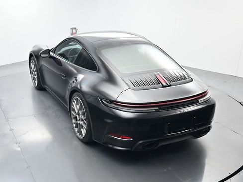 Used 2026 Porsche 911 Carrera image 34