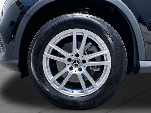 Used 2023 Mercedes-Benz GLC 300 4MATIC image 11