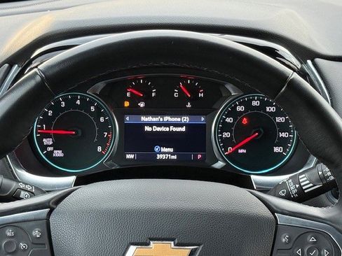 Certified 2023 Chevrolet Traverse LT image 32