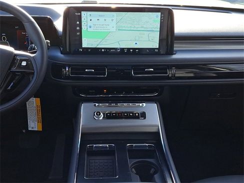 New 2026 Lincoln Aviator Premiere w/ Jet Appearance Package image 27