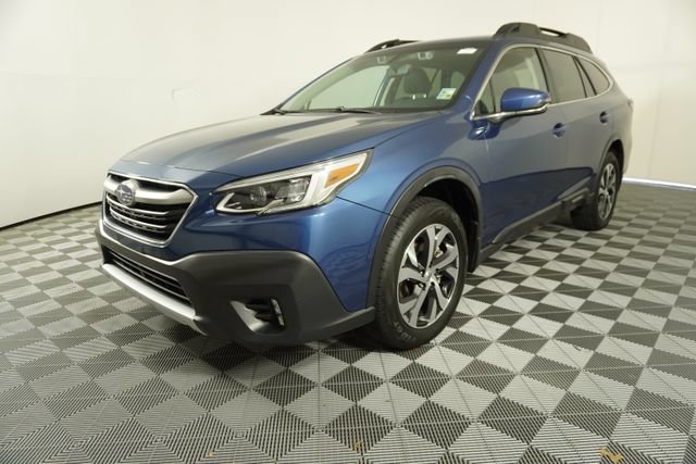 Used 2020 Subaru Outback Limited XT w/ Popular Package #2 AWD/4WD image 3