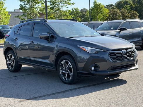 Used 2024 Subaru Crosstrek 2.0i Premium AWD/4WD image 5