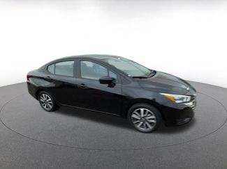 Used 2025 Nissan Versa SV FWD video 2