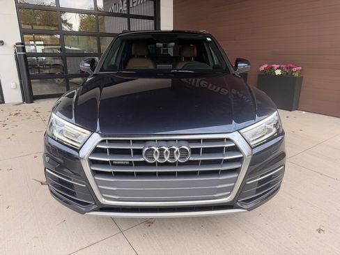 Used 2019 Audi Q5 2.0T Premium image 2