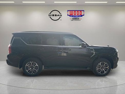 New 2026 Nissan Armada Platinum image 2