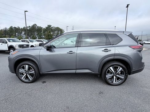 Used 2026 Nissan Rogue SL AWD/4WD image 5