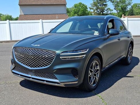 Used 2023 Genesis GV70 2.5T w/ Advanced Package AWD/4WD image 3