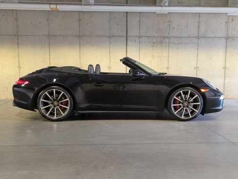Certified 2015 Porsche 911 Carrera 4S AWD/4WD image 10