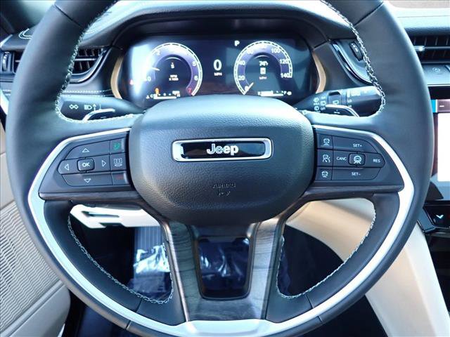 New 2027 Jeep Grand Cherokee Limited AWD/4WD image 15