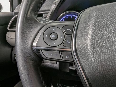 Used 2019 Toyota Camry XLE w/ Navigation Package image 25