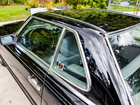 Used 1989 Mercedes-Benz 560 SL image 38