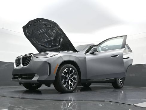 New 2026 BMW X3 xDrive30i w/ Premium Package AWD/4WD image 39