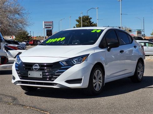 Certified 2024 Nissan Versa S w/ Trunk Package image 4