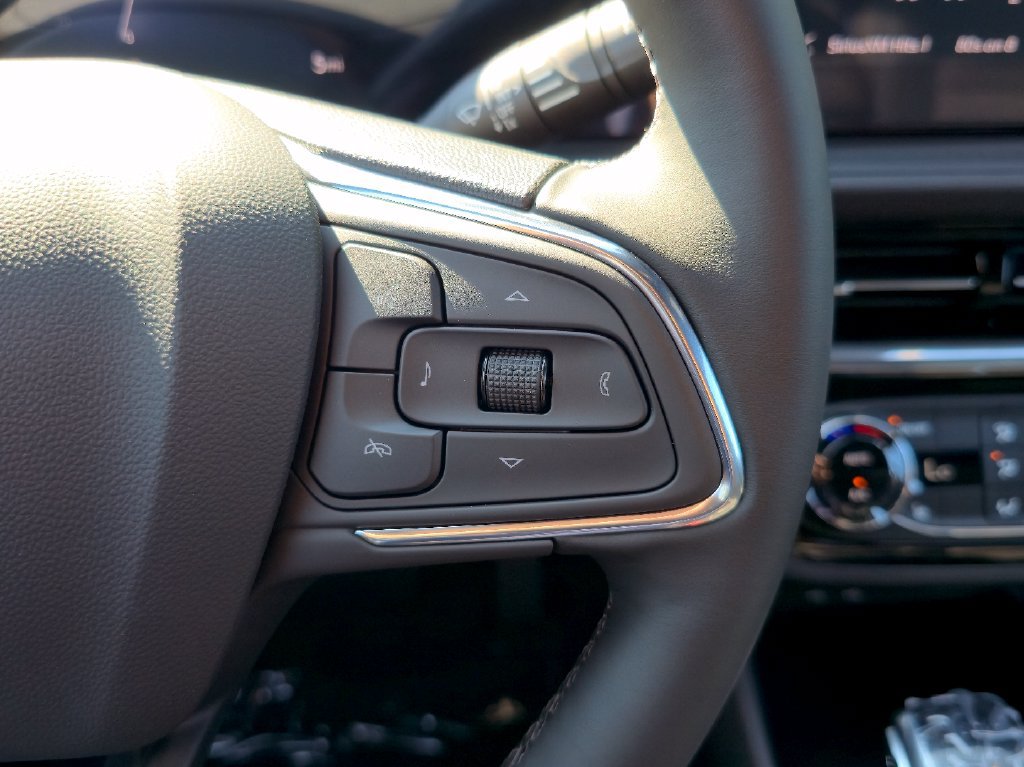 New 2026 Buick Envista Sport Touring w/ Convenience I Package FWD image 19