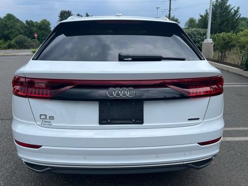 Used 2022 Audi Q8 Premium AWD/4WD image 5