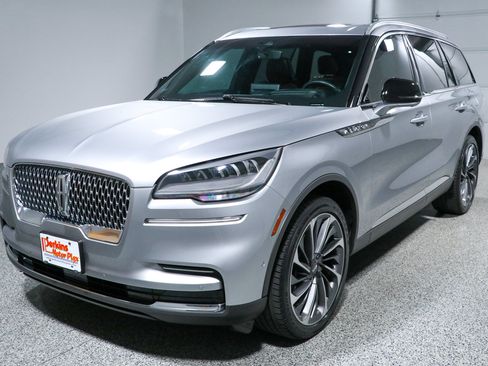 Used 2022 Lincoln Aviator Reserve w/ Equipment Group 201A AWD/4WD image 35