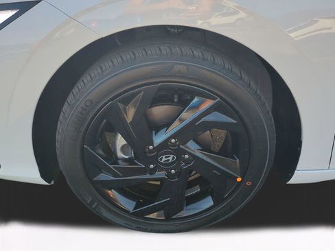 New 2026 Hyundai Elantra Sport FWD image 11