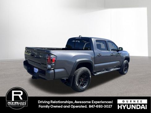 Used 2021 Toyota Tacoma TRD Pro AWD/4WD image 9