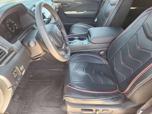 Used 2024 Honda Ridgeline TrailSport image 16