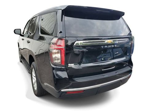 Used 2024 Chevrolet Tahoe LT RWD image 3