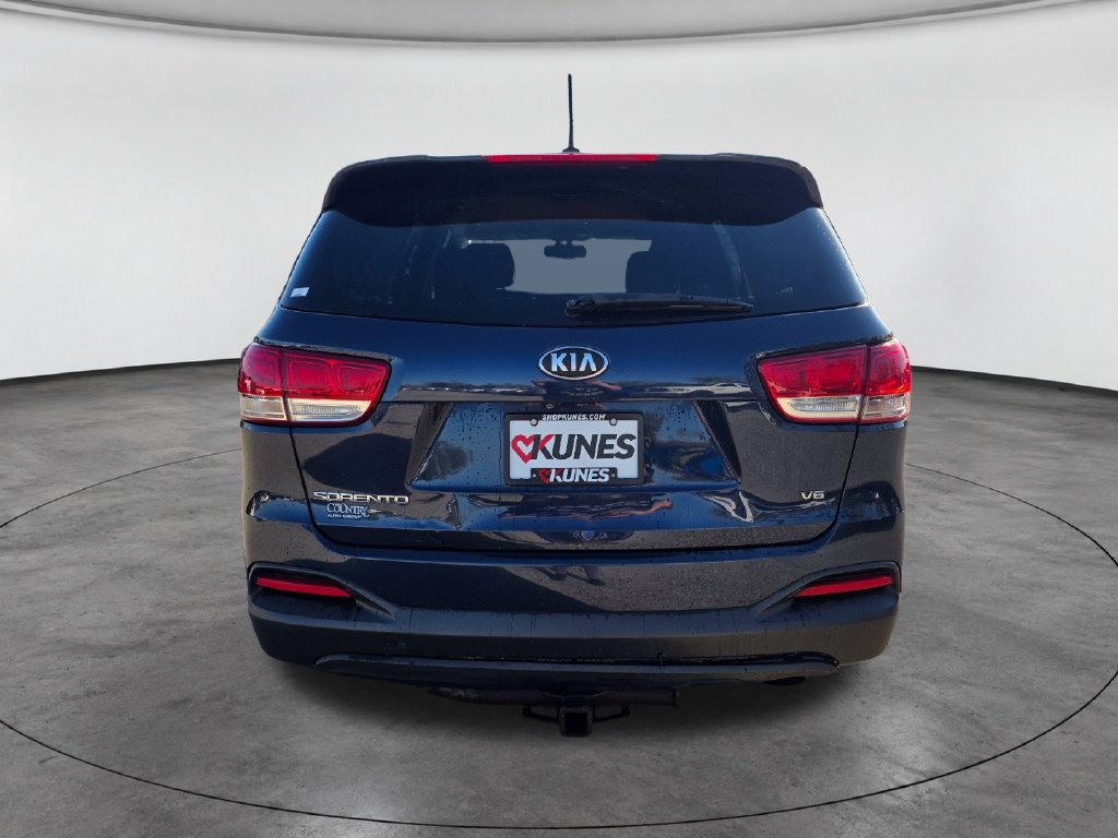 Used 2016 Kia Sorento LX AWD/4WD image 6