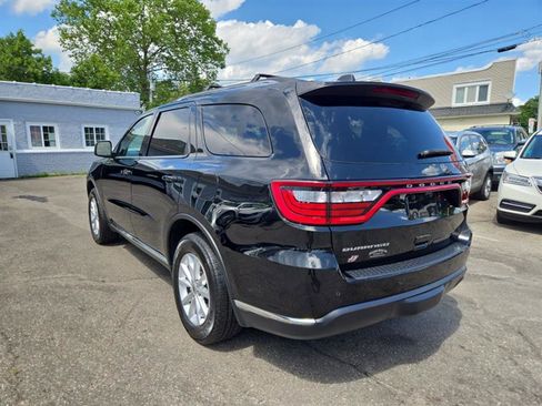 Used 2022 Dodge Durango SXT w/ Trailer Tow Group IV image 3