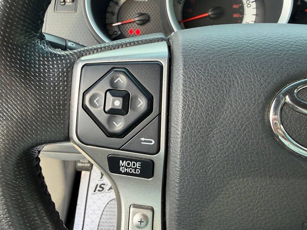 Used 2015 Toyota Tacoma 4x4 Double Cab w/ TRD Sport Package image 30
