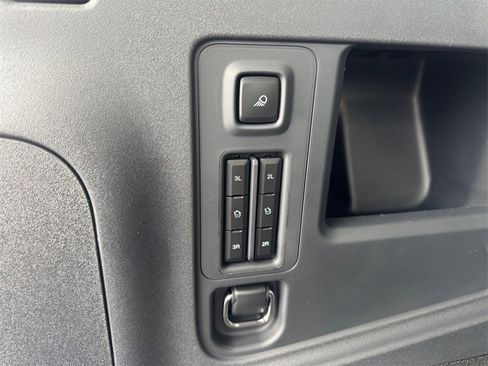 New 2026 Ford Expedition Platinum w/ Driver's Package image 18