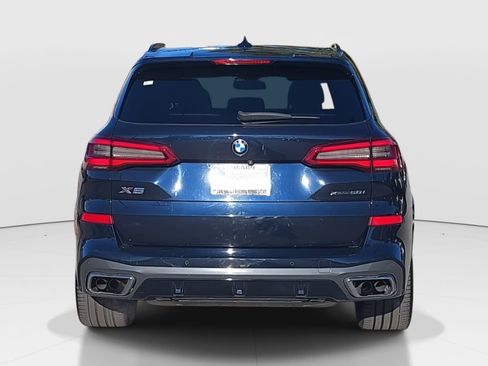 Used 2019 BMW X5 xDrive50i w/ M Sport Package image 6