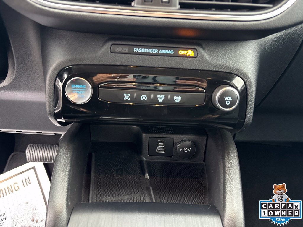 Used 2025 Ford Escape Platinum AWD/4WD image 21