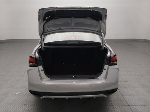 Used 2025 Nissan Versa SR w/ Trunk Package FWD image 29