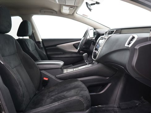 Used 2017 Nissan Murano SV image 12