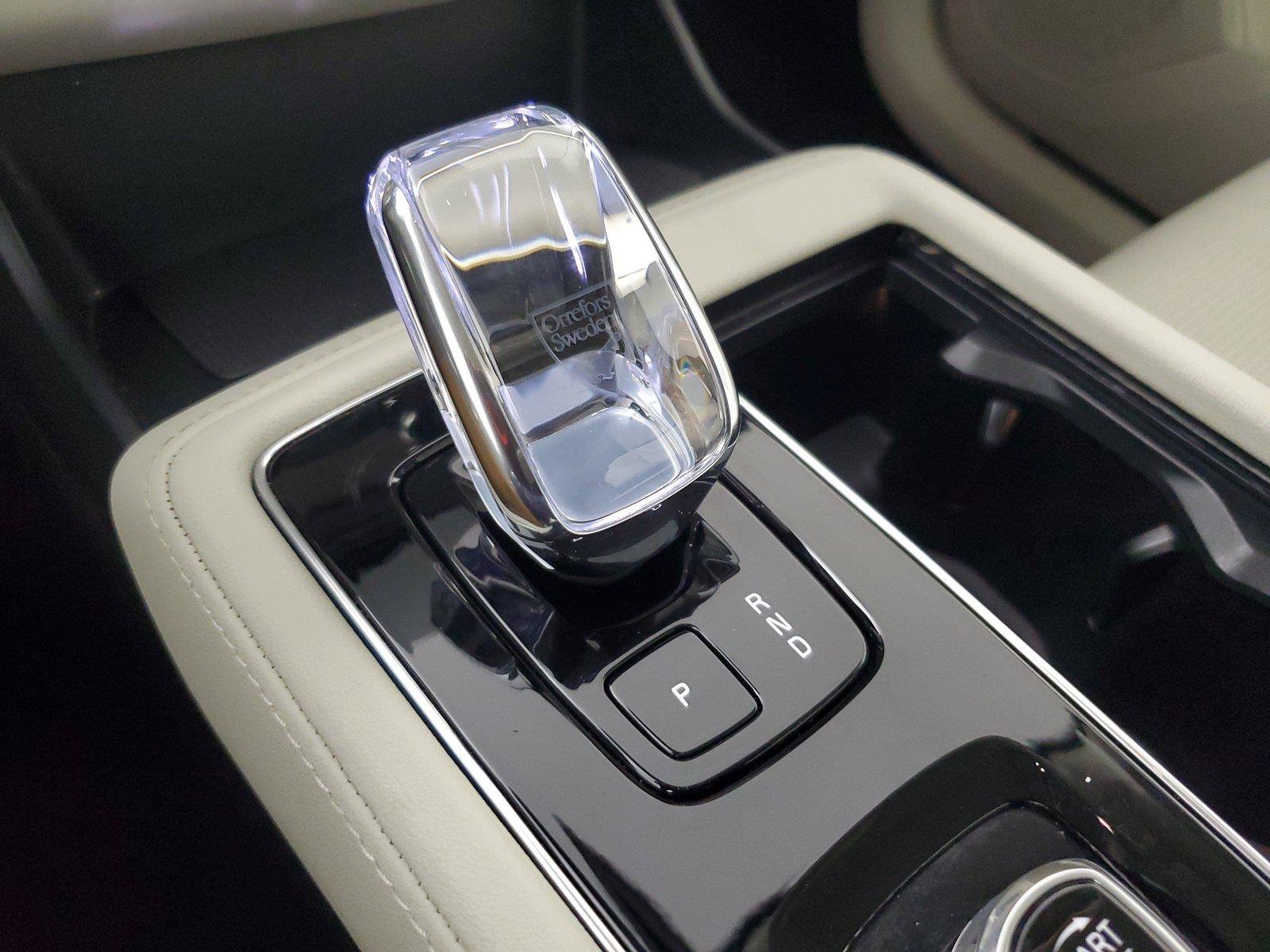 Certified 2026 Volvo XC90 B6 Ultra AWD/4WD image 33