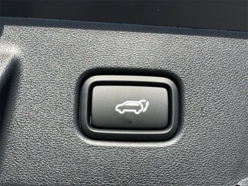 New 2026 Hyundai Tucson Limited image 18