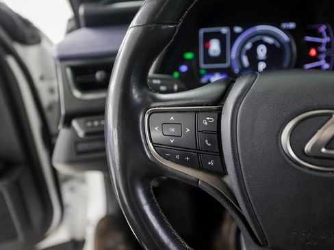 Used 2020 Lexus UX 250h 250h Base image 15