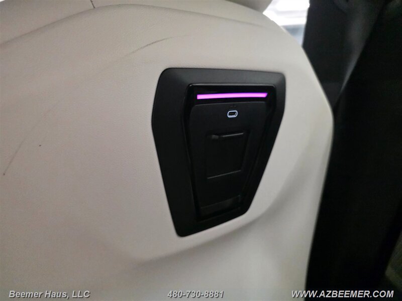 Used 2024 BMW i5 eDrive40i w/ M Sport Package RWD image 28