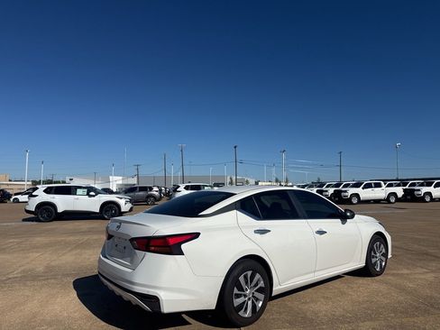 Certified 2025 Nissan Altima 2.5 S image 23