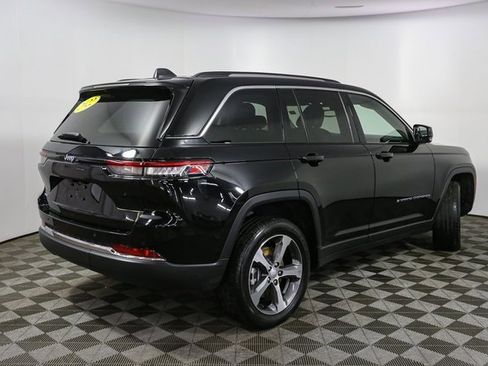 Used 2022 Jeep Grand Cherokee Limited 4xe image 13