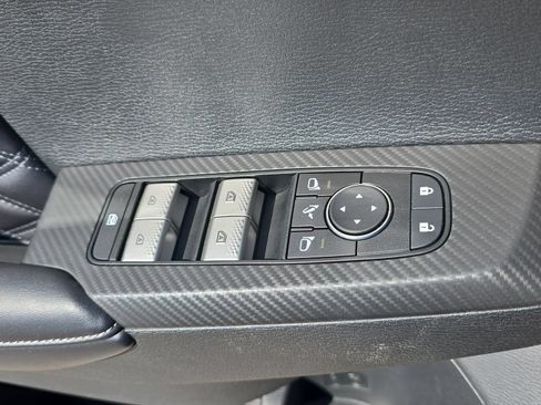 Used 2023 Mitsubishi Outlander SEL AWD/4WD image 25