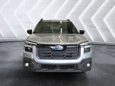 Used 2026 Subaru Outback Limited w/ Premium/Limited Plus Package AWD/4WD image 2