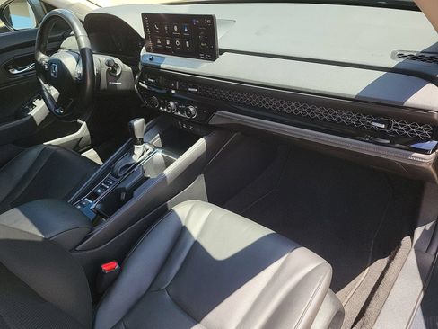 Used 2024 Honda Accord EX-L image 27