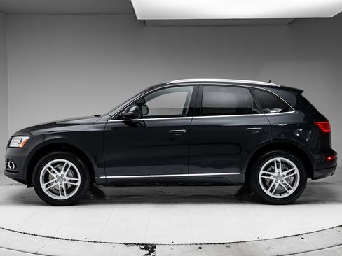 Used 2016 Audi Q5 2.0T Premium Plus w/ Technology Package AWD/4WD image 2