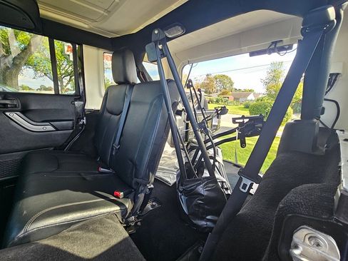 Used 2017 Jeep Wrangler Unlimited Sport w/ Quick Order Package 24S image 43