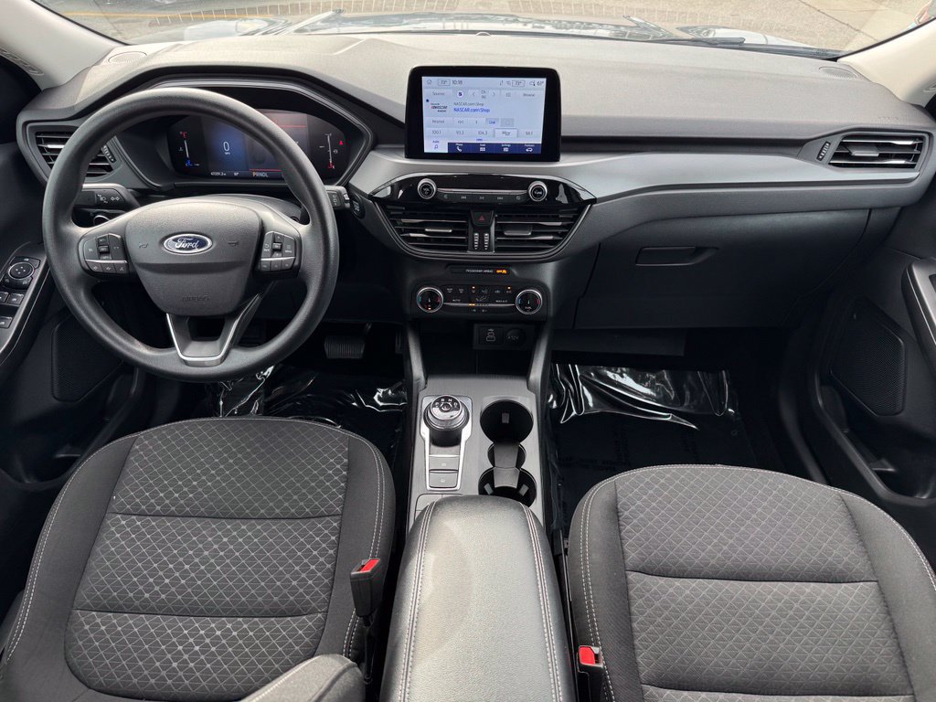 Used 2025 Ford Escape Active AWD/4WD image 15