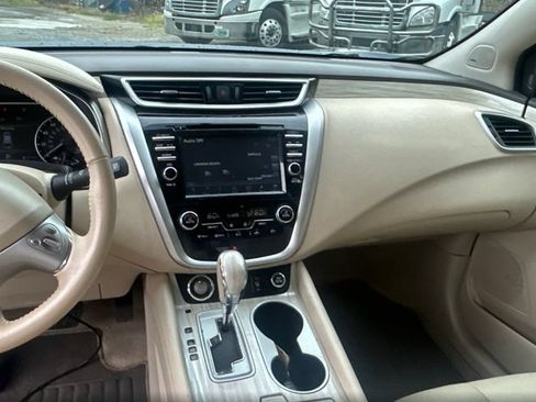 Used 2015 Nissan Murano SL FWD image 18