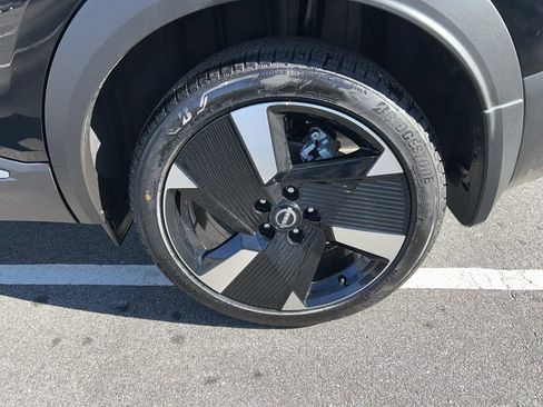New 2026 Nissan Kicks SR FWD image 10