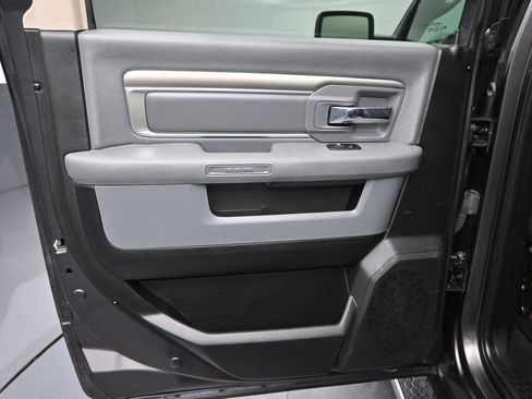 Used 2018 RAM 1500 Big Horn AWD/4WD image 30