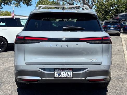 Certified 2026 INFINITI QX60 Luxe w/ Cargo Package FWD image 4